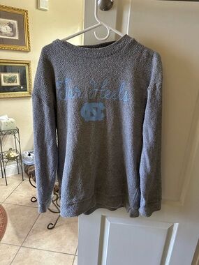 Pressbox Gray Fuzzy Pullover Sweater